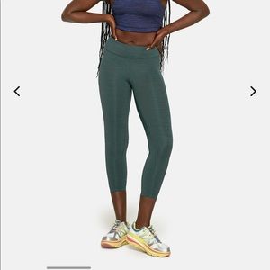 Outdoor Voices TechSweat 7/8 length Leggings